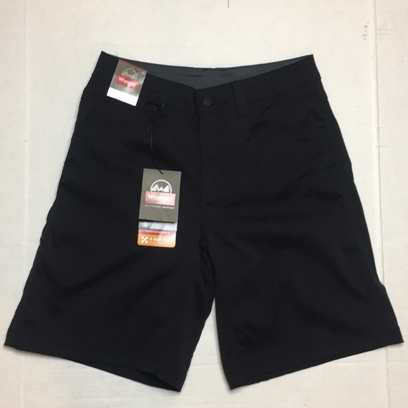wrangler outdoor series shorts 4 way flex